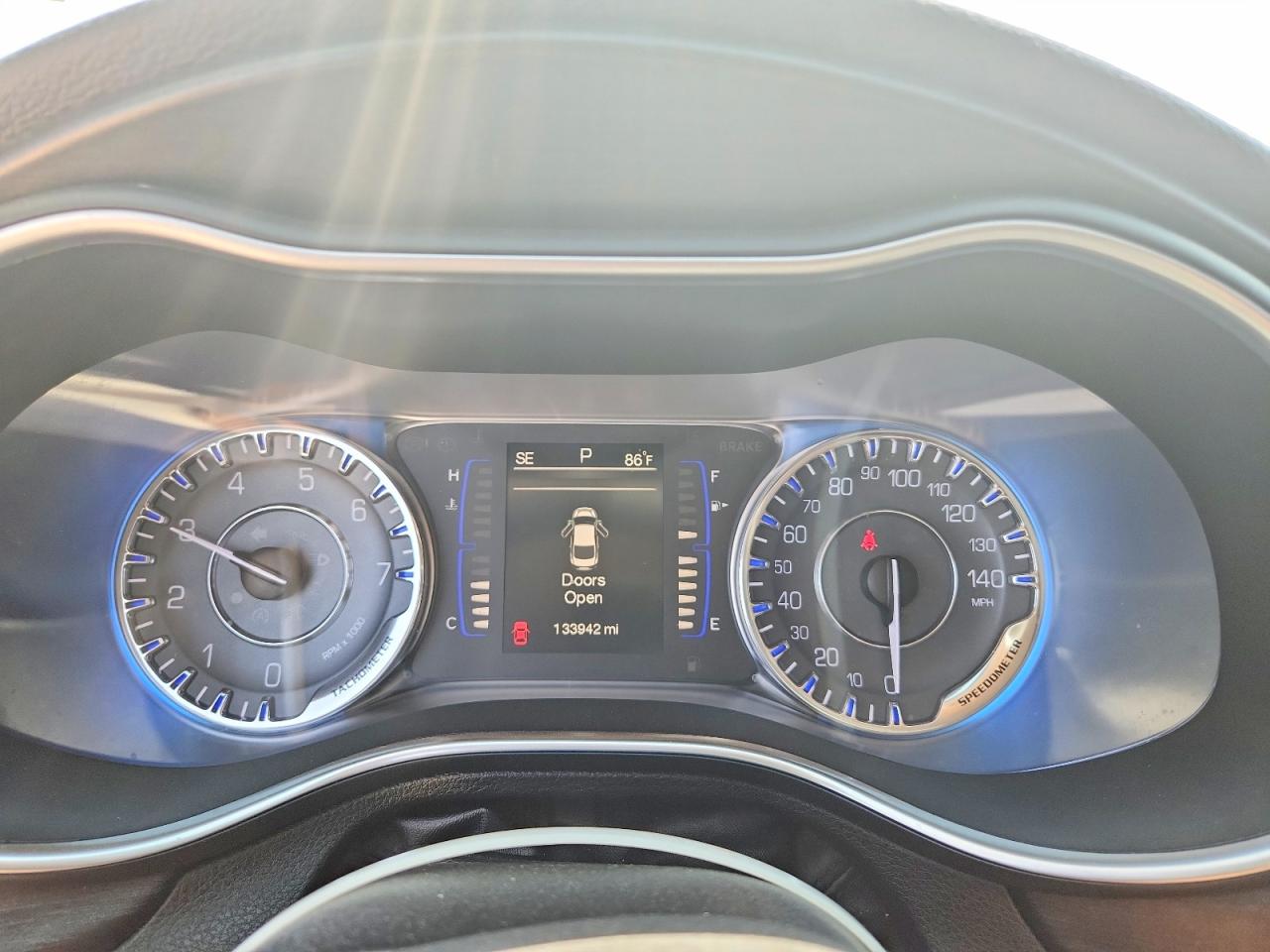 2015 CHRYSLER 200