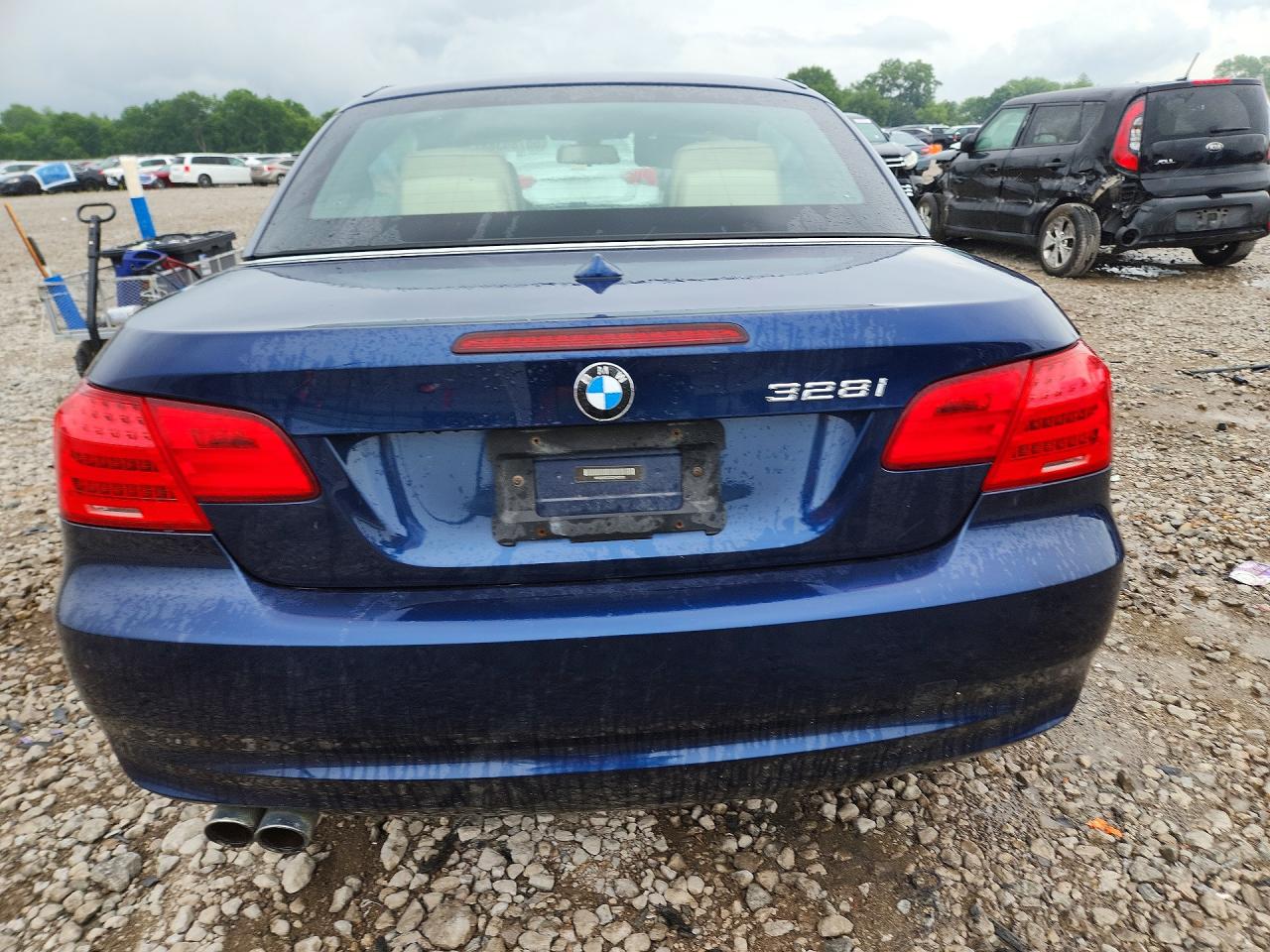 2012 BMW 3 SERIES