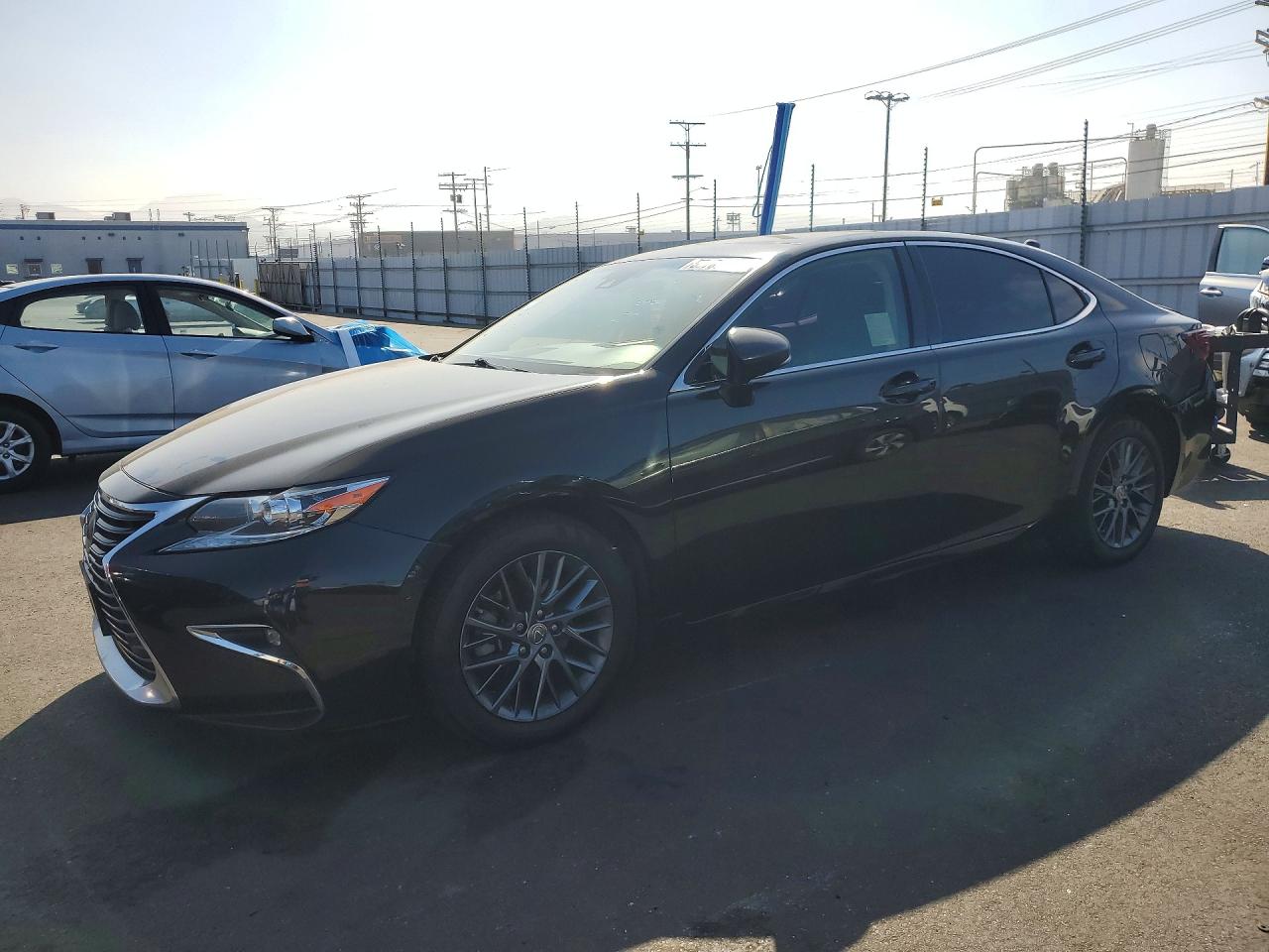 2018 LEXUS ES350