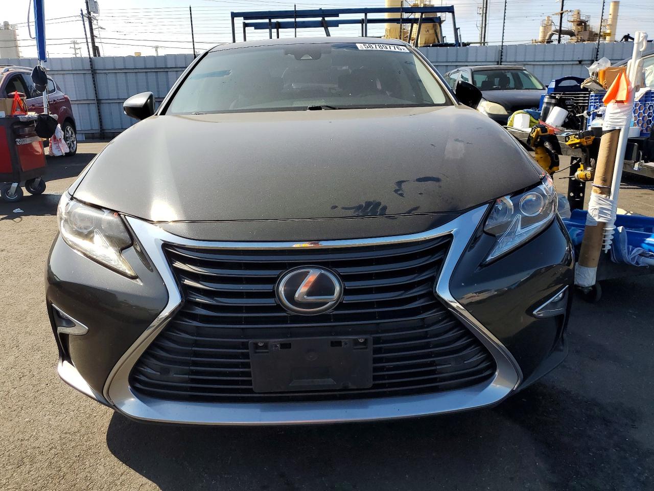 2018 LEXUS ES350
