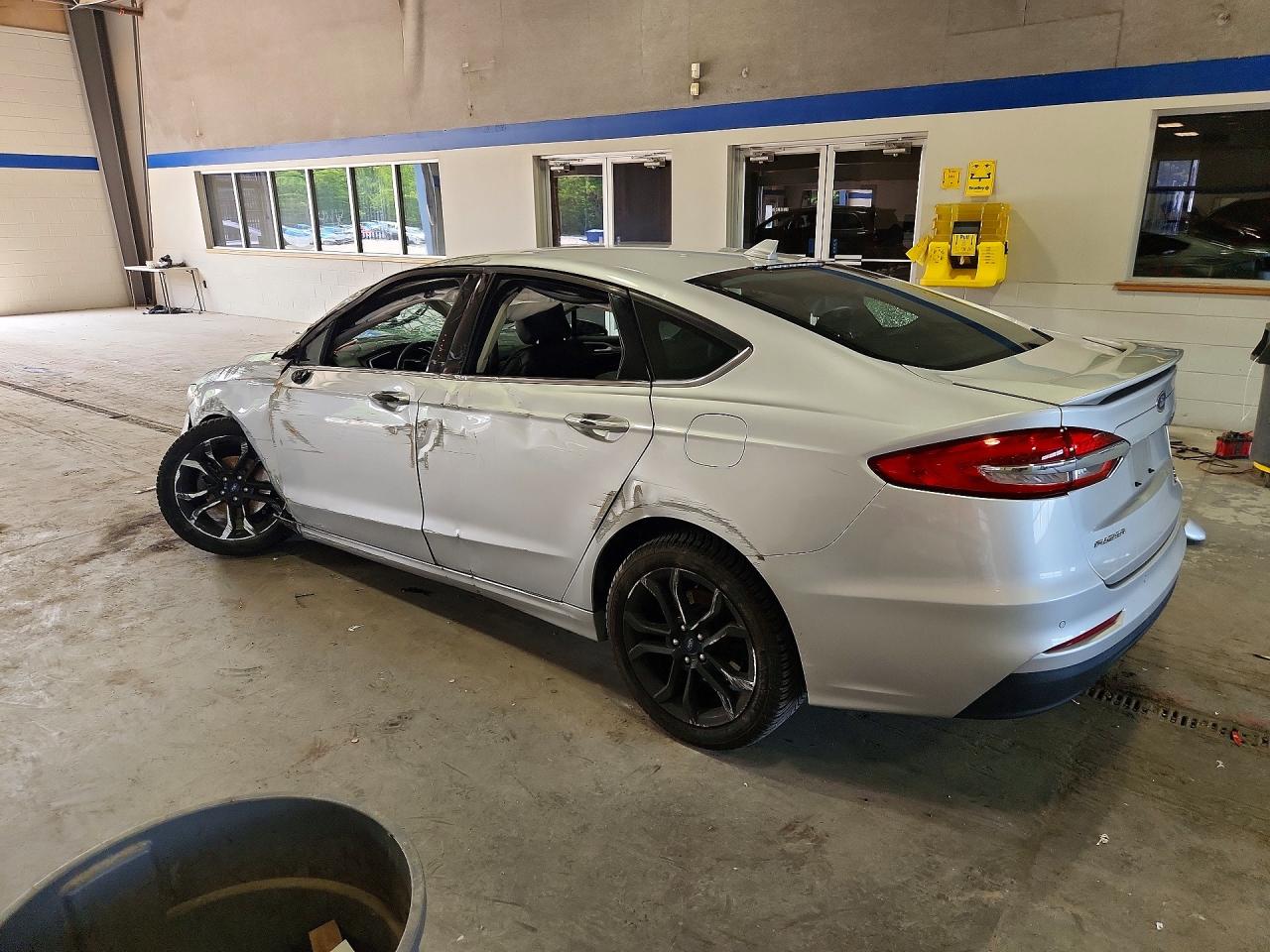 2019 FORD FUSION