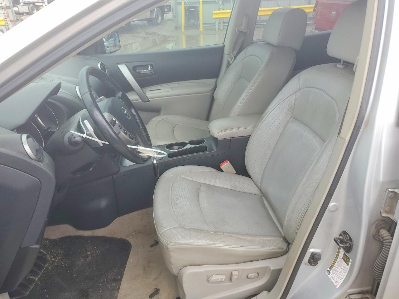 2008 NISSAN ROGUE
