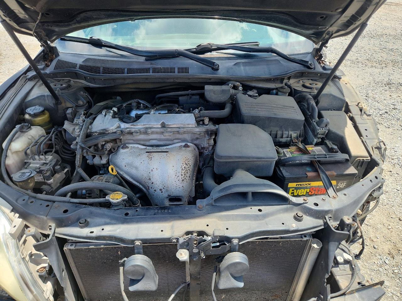 2010 TOYOTA CAMRY