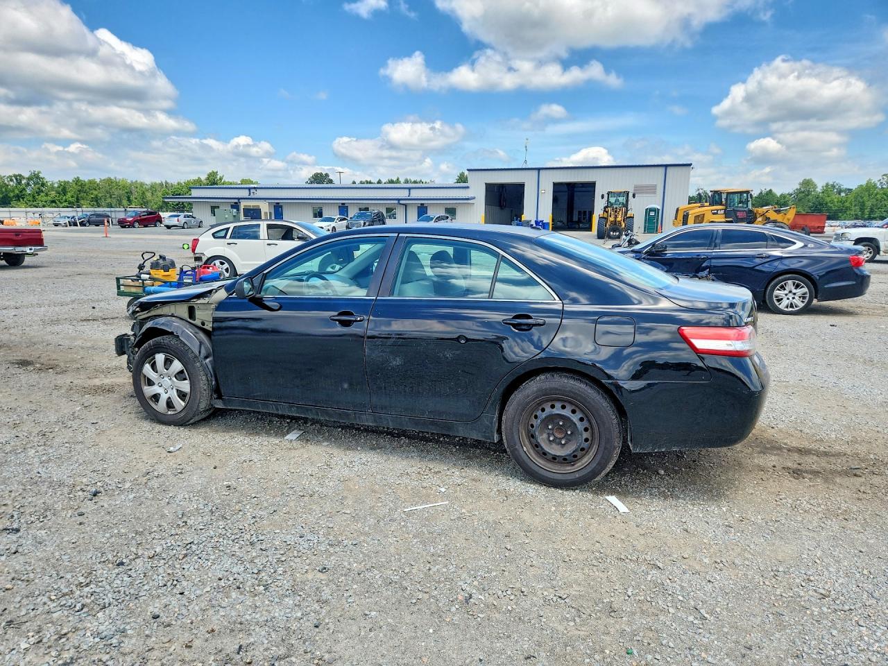 2010 TOYOTA CAMRY