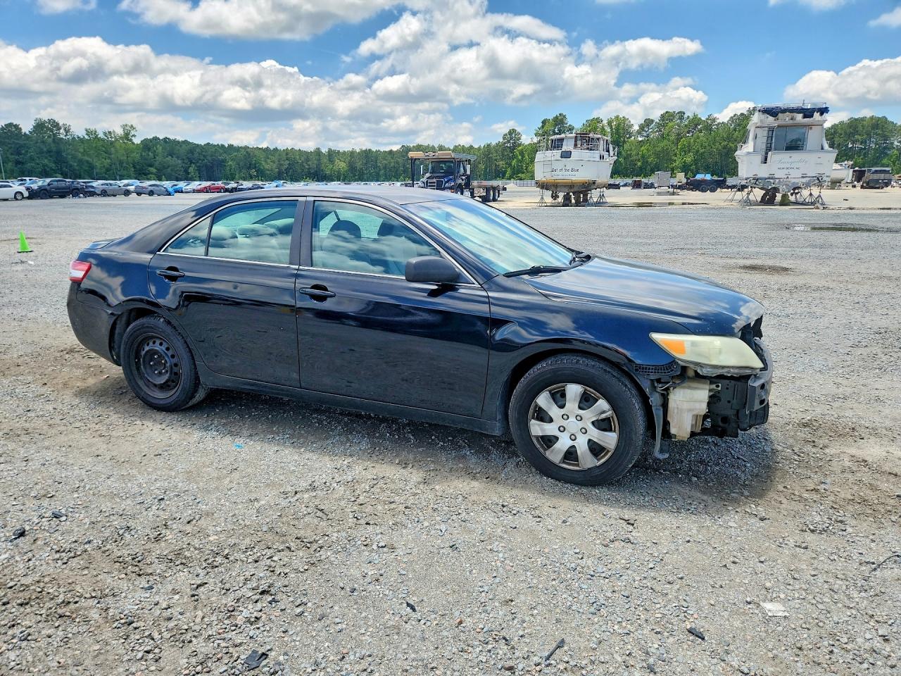 2010 TOYOTA CAMRY