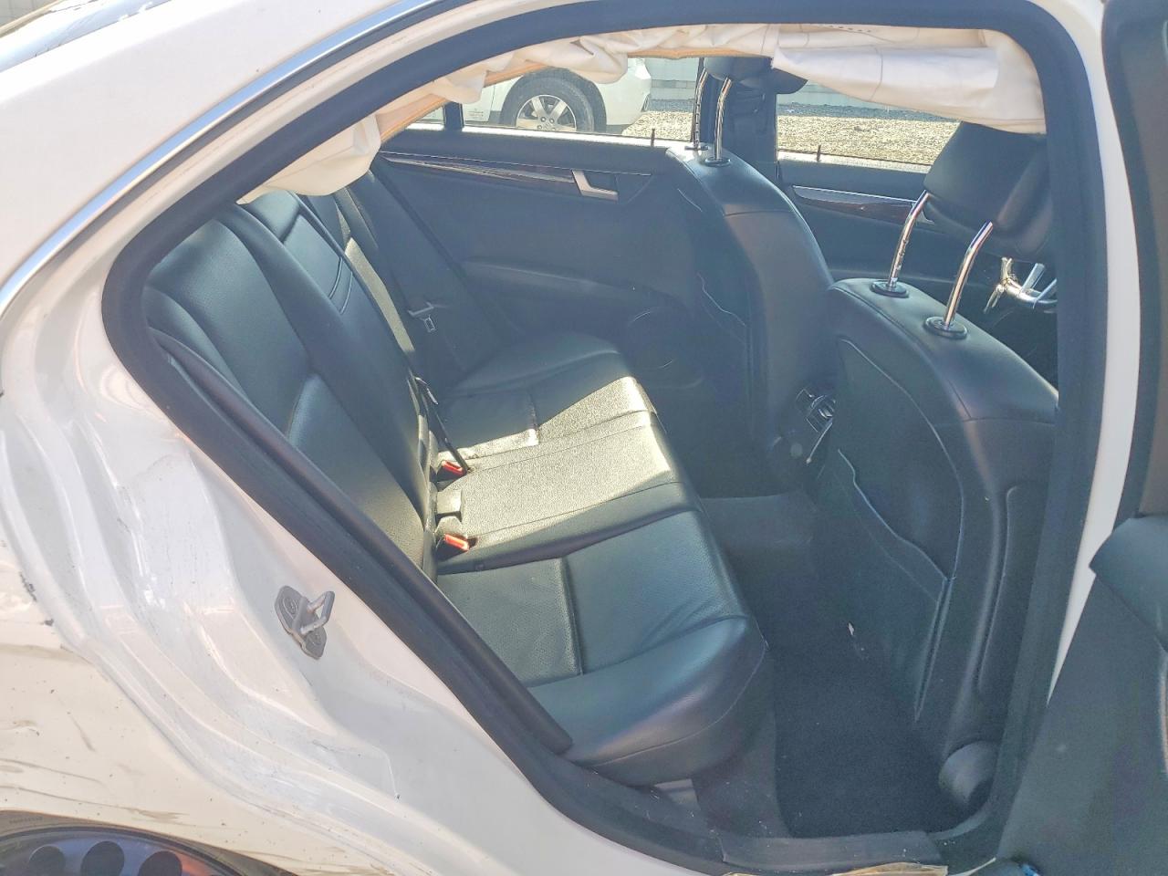 2013 MERCEDES-BENZ C-CLASS