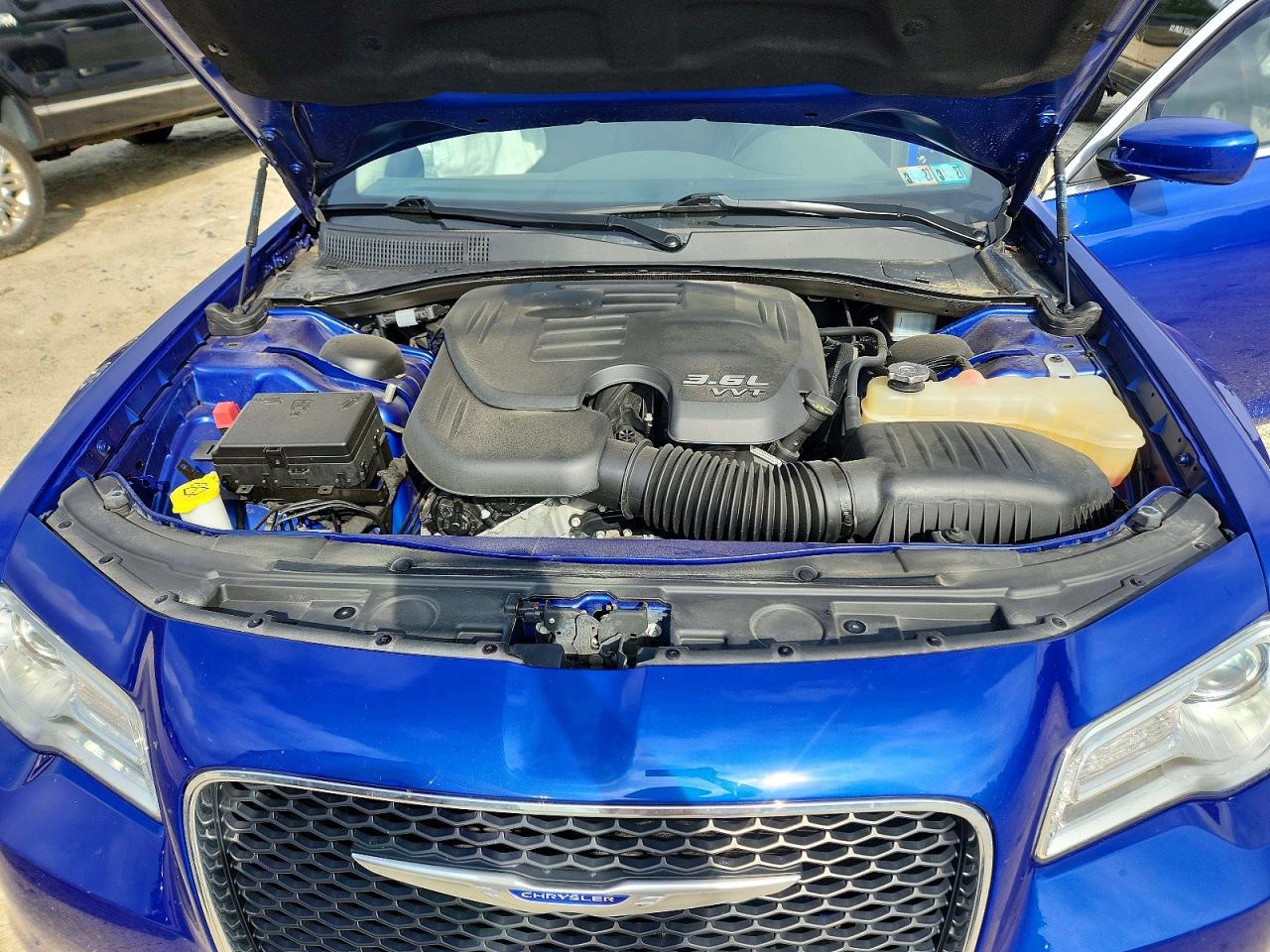 2019 CHRYSLER 300