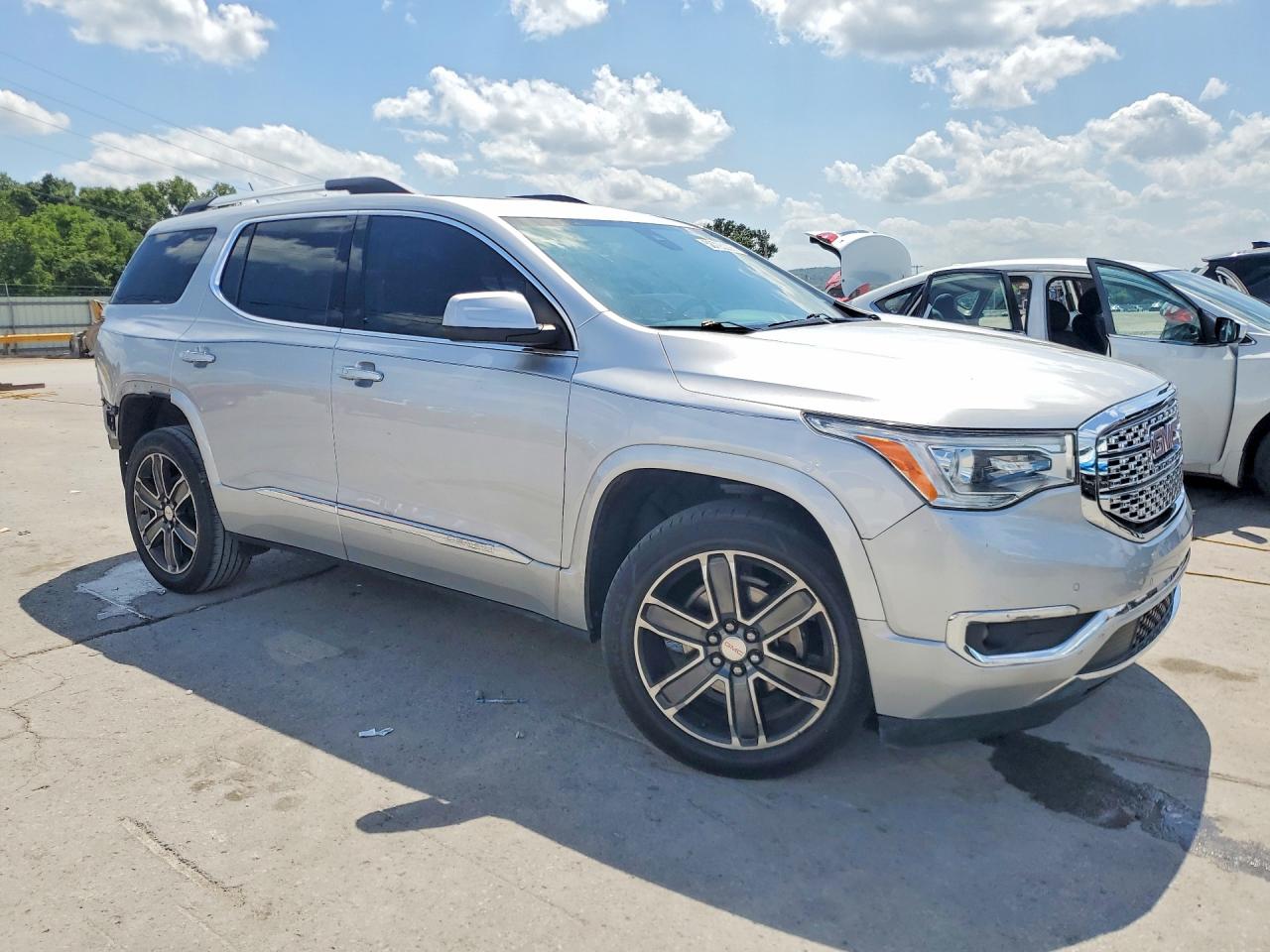 2019 GMC ACADIA DEN