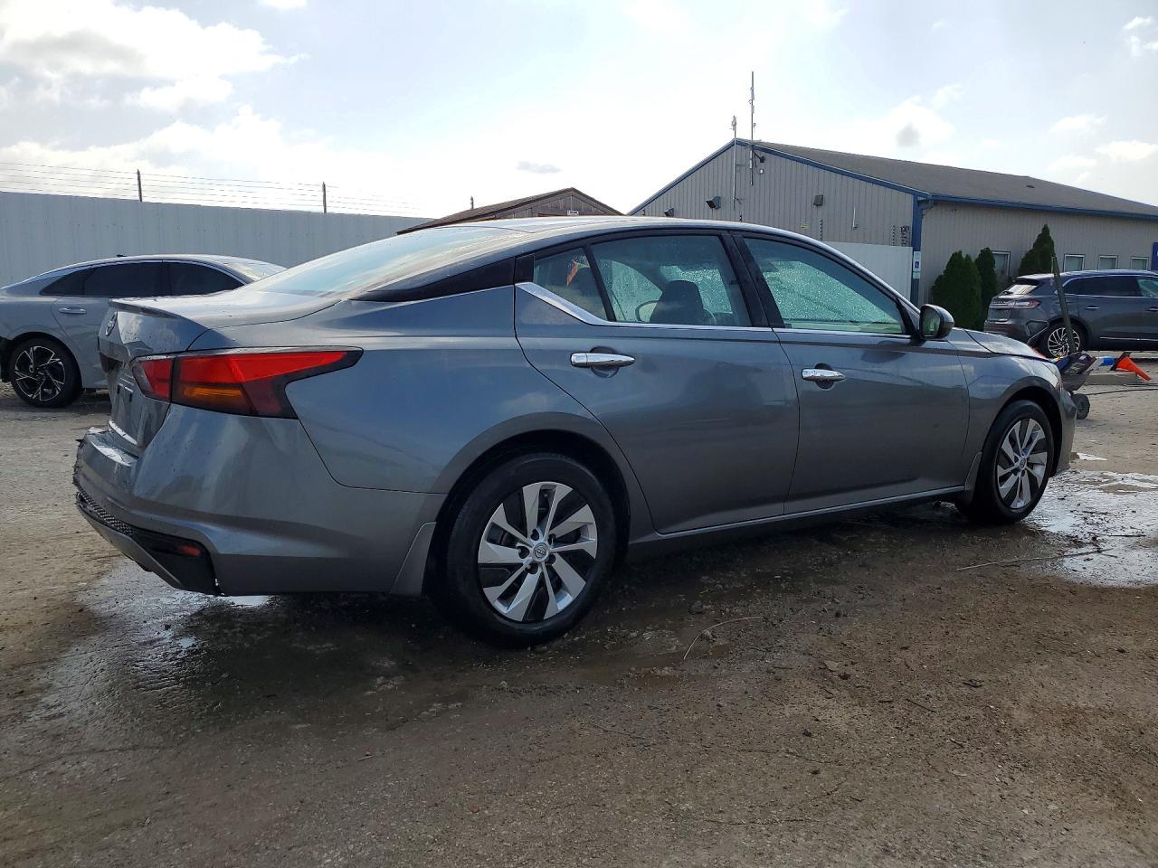 2023 NISSAN ALTIMA