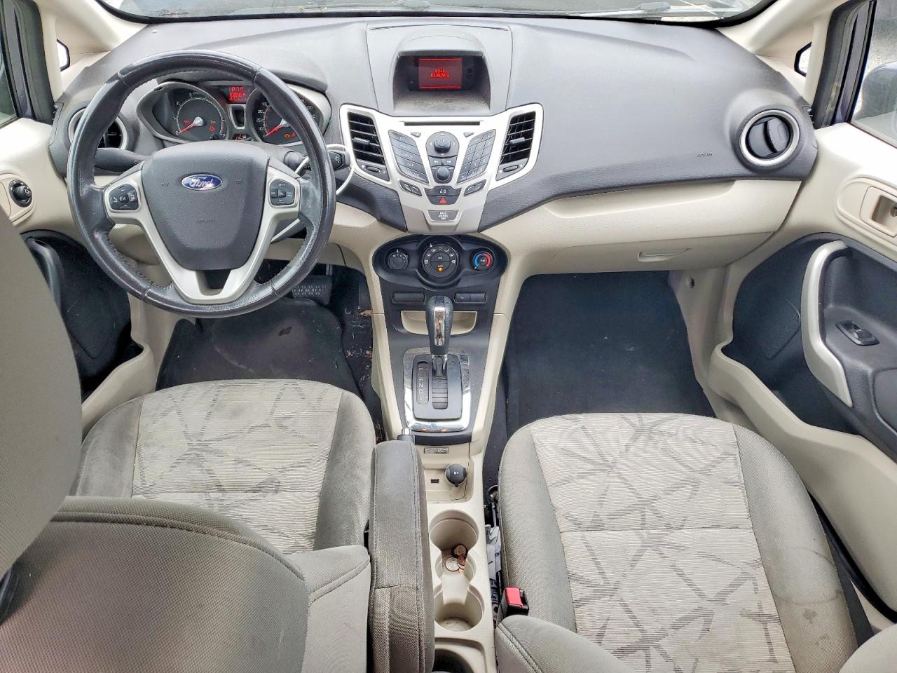 2013 FORD FIESTA