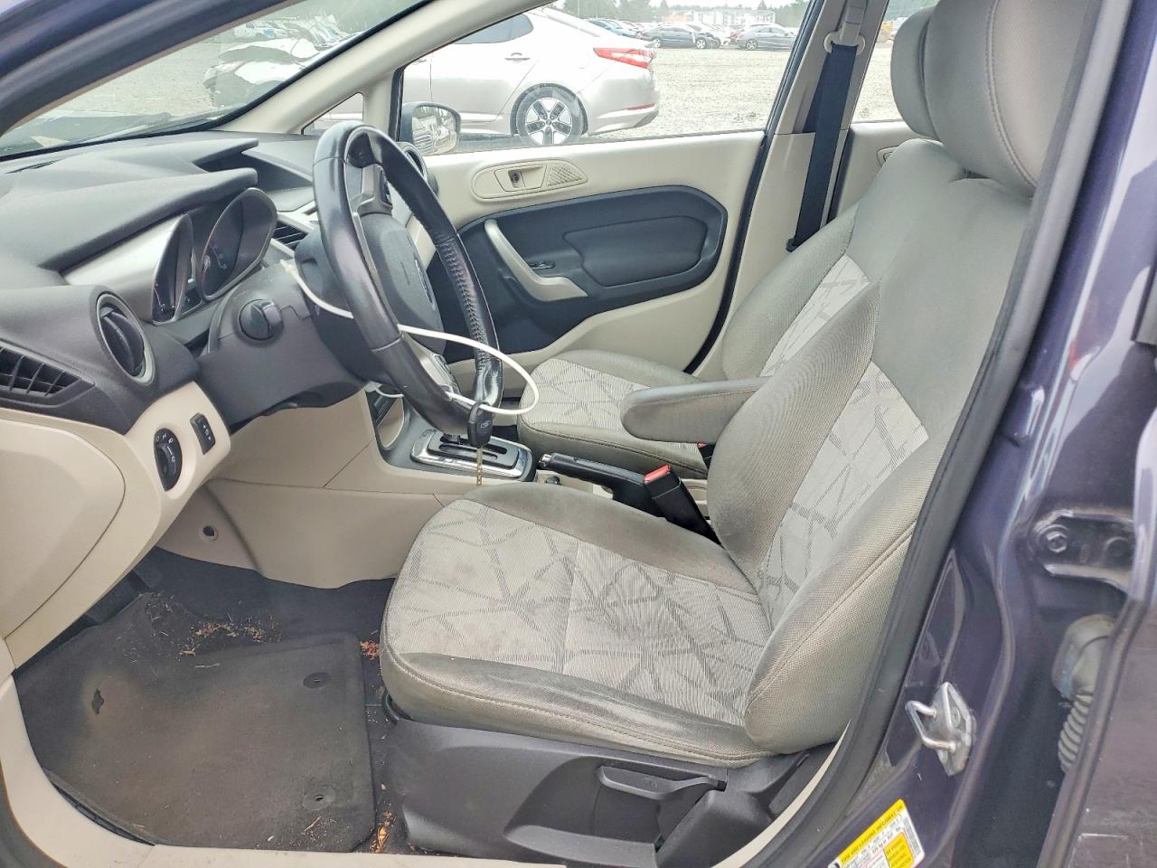 2013 FORD FIESTA