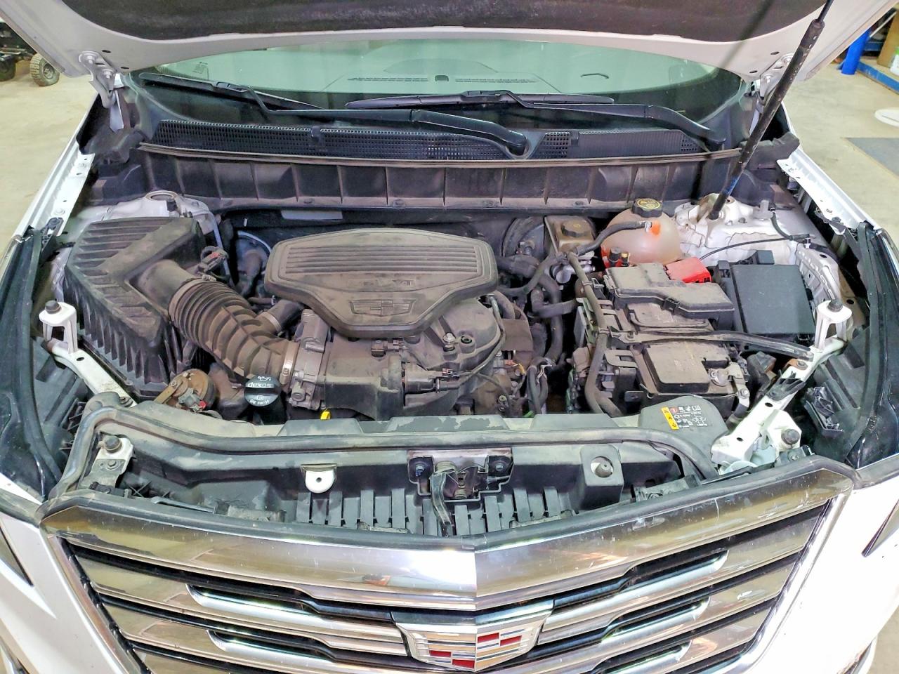 2017 CADILLAC XT5
