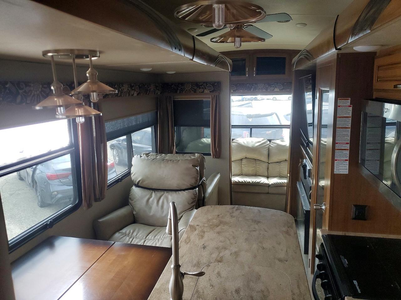 2018 CEDAR CREEK 5TH WHEEL