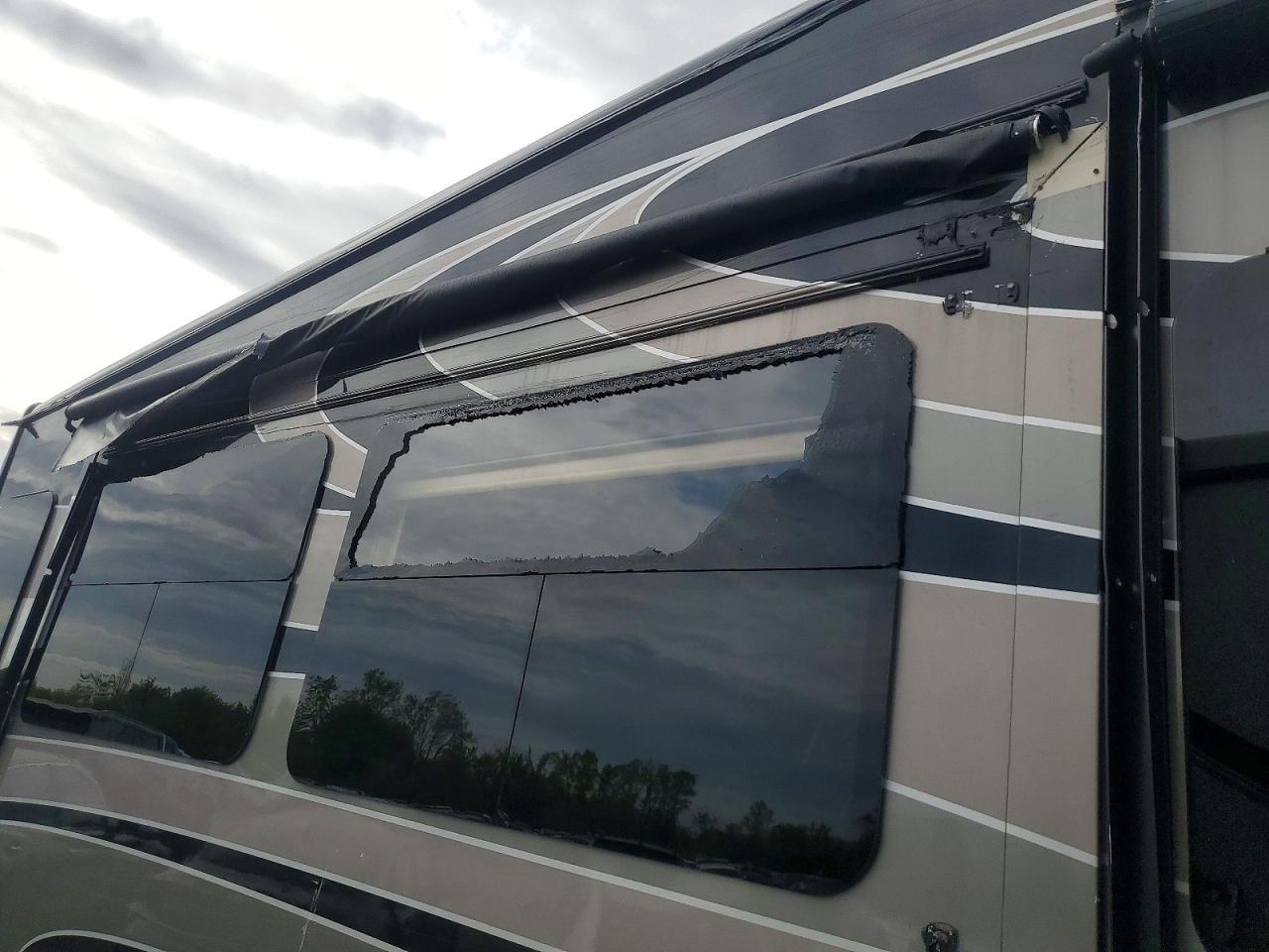 2018 CEDAR CREEK 5TH WHEEL