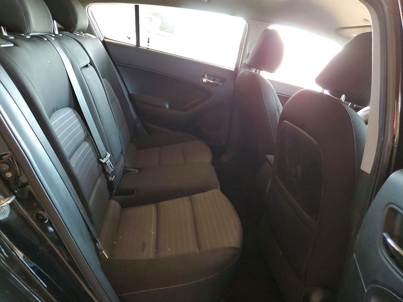 2016 KIA FORTE