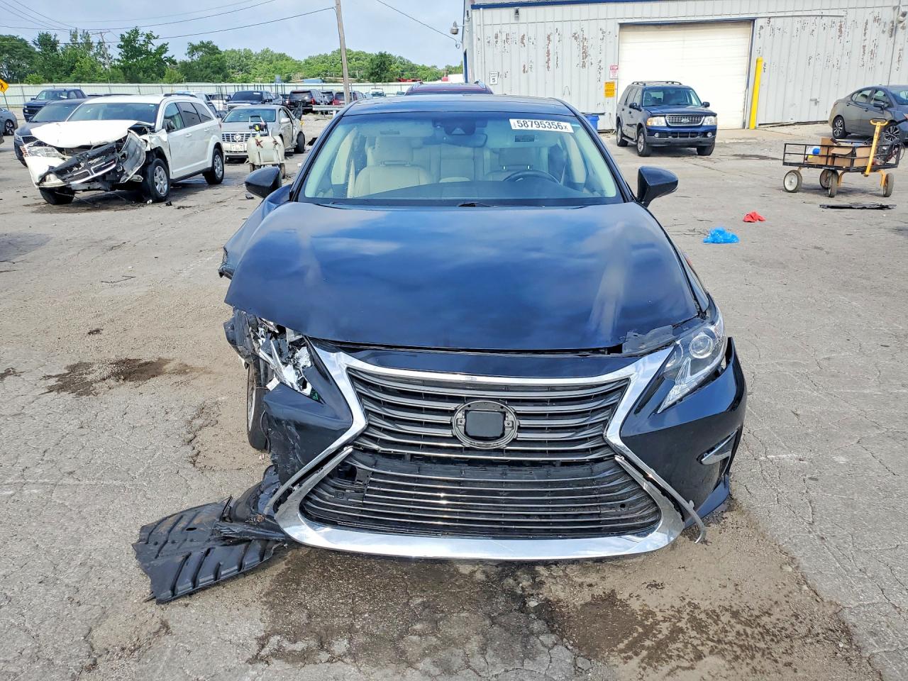 2018 LEXUS ES350