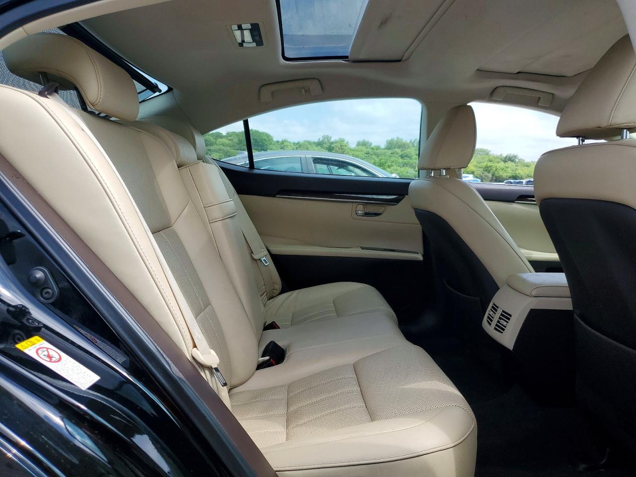 2018 LEXUS ES350