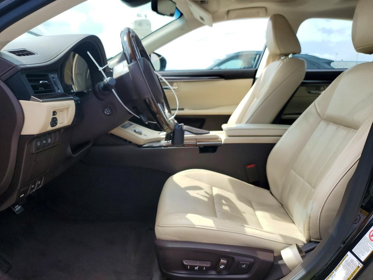 2018 LEXUS ES350