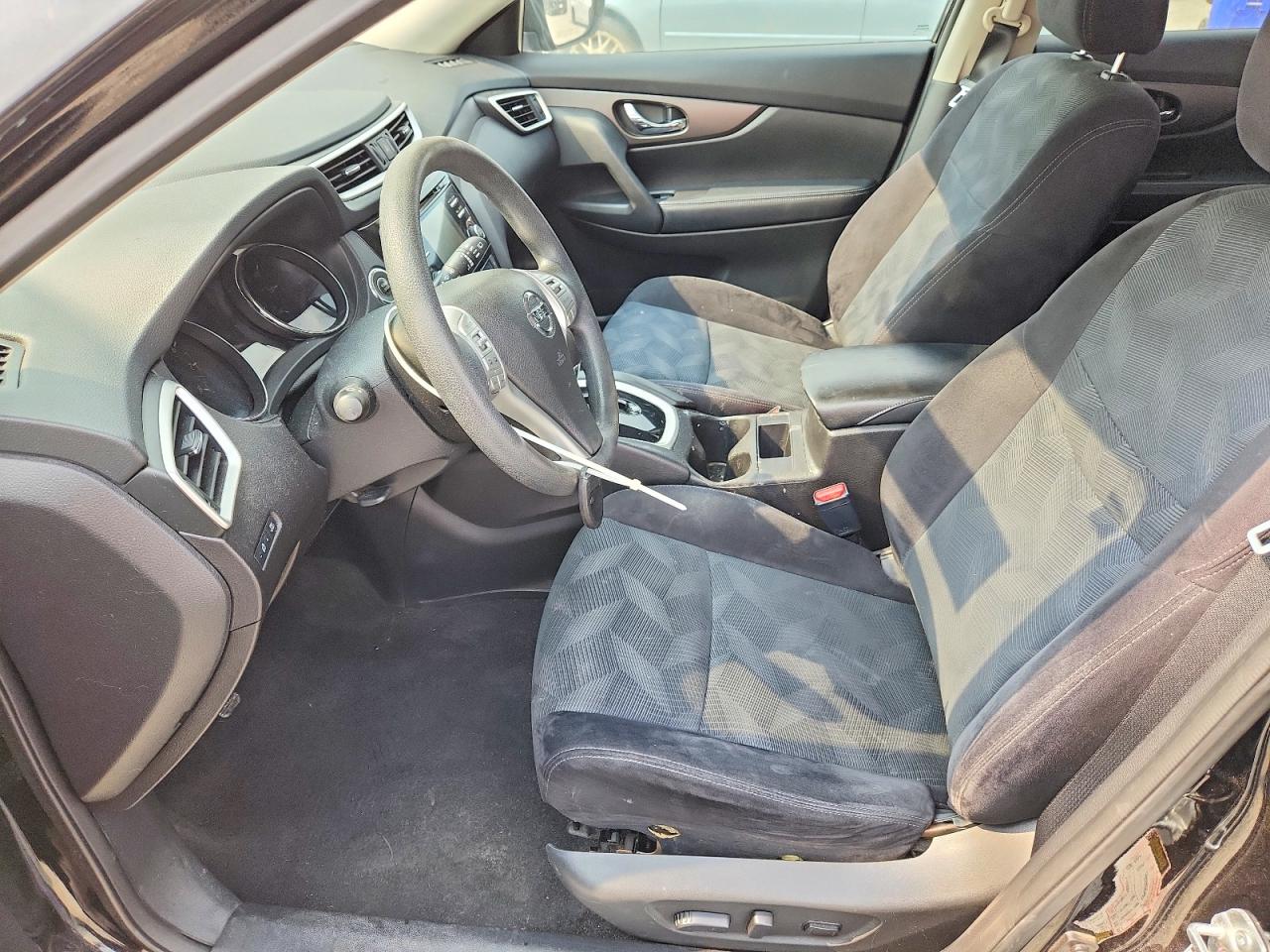2015 NISSAN ROGUE