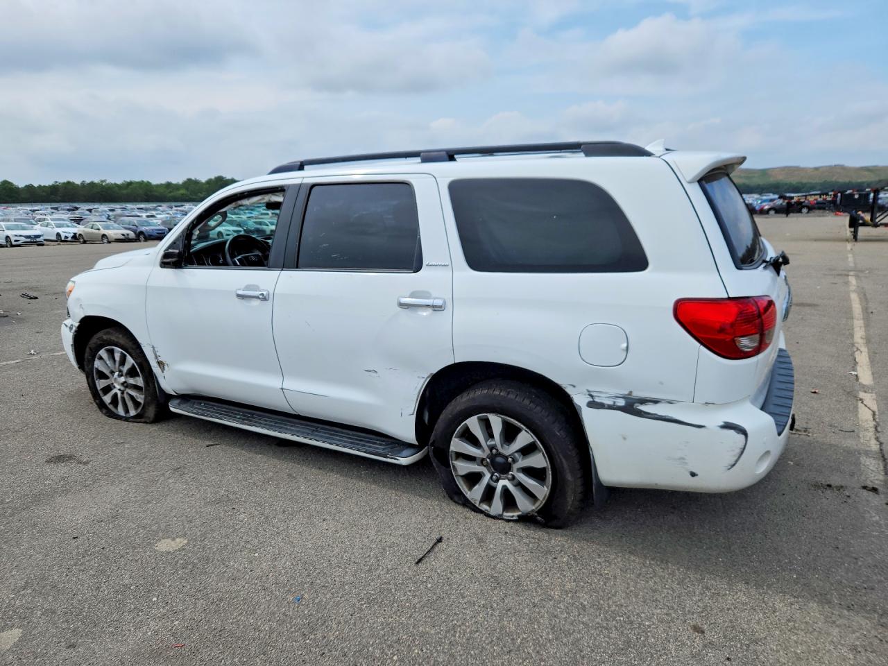 2017 TOYOTA SEQUOIA