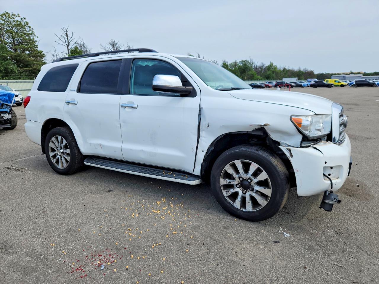 2017 TOYOTA SEQUOIA