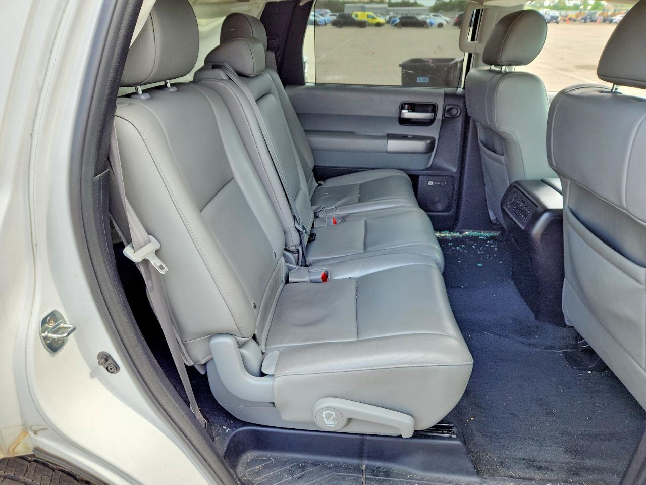 2017 TOYOTA SEQUOIA