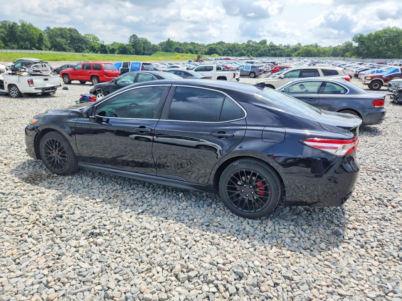 2020 TOYOTA CAMRY