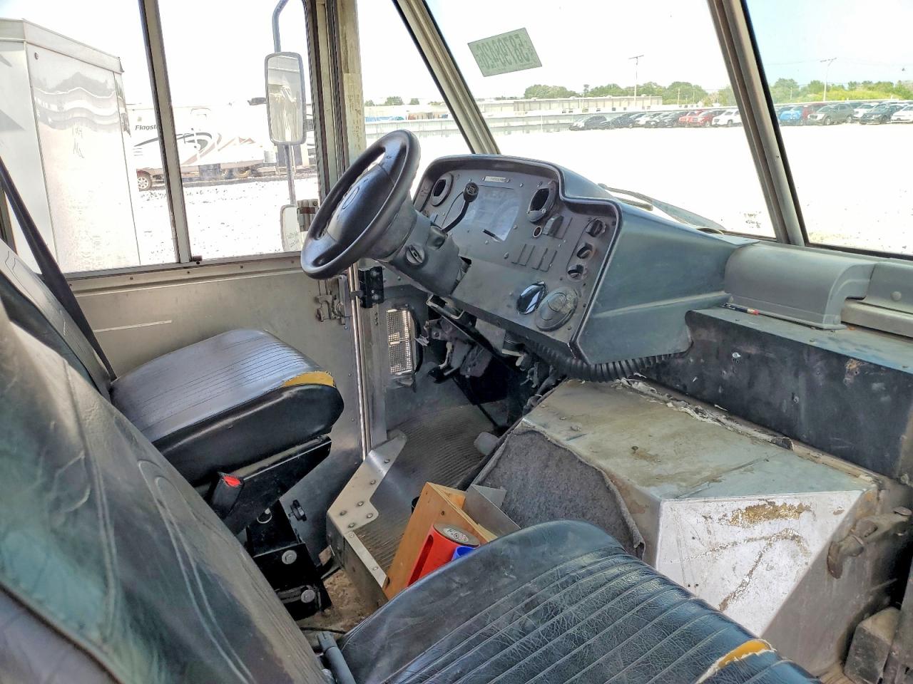 2012 FORD ECONOLINE