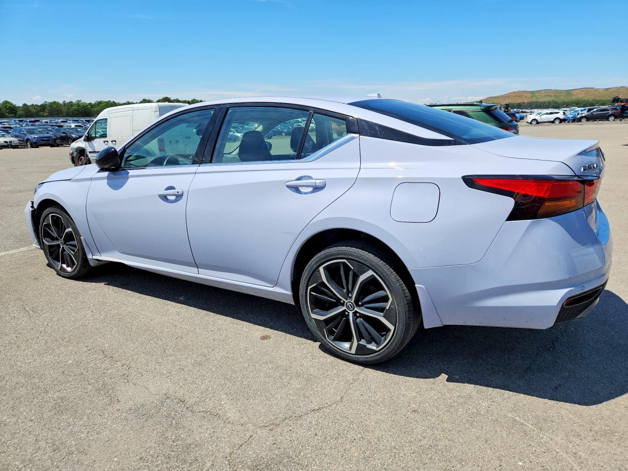 2024 NISSAN ALTIMA