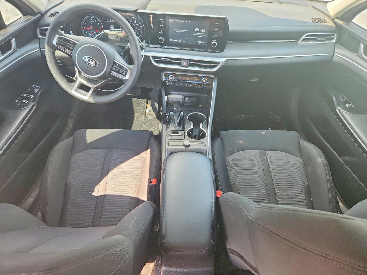 2021 KIA K5