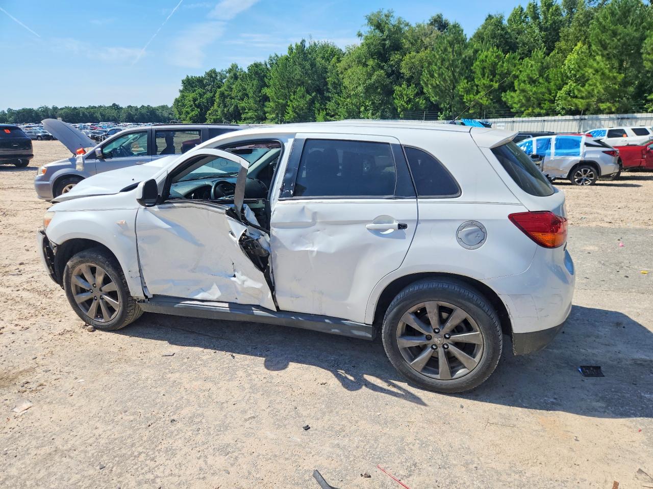 2014 MITSUBISHI OUTLANDER