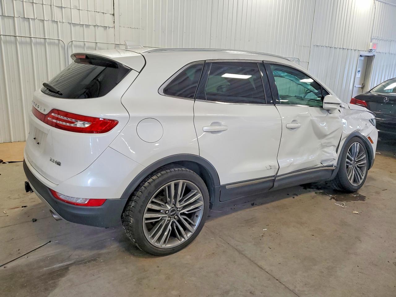 2016 LINCOLN MKC