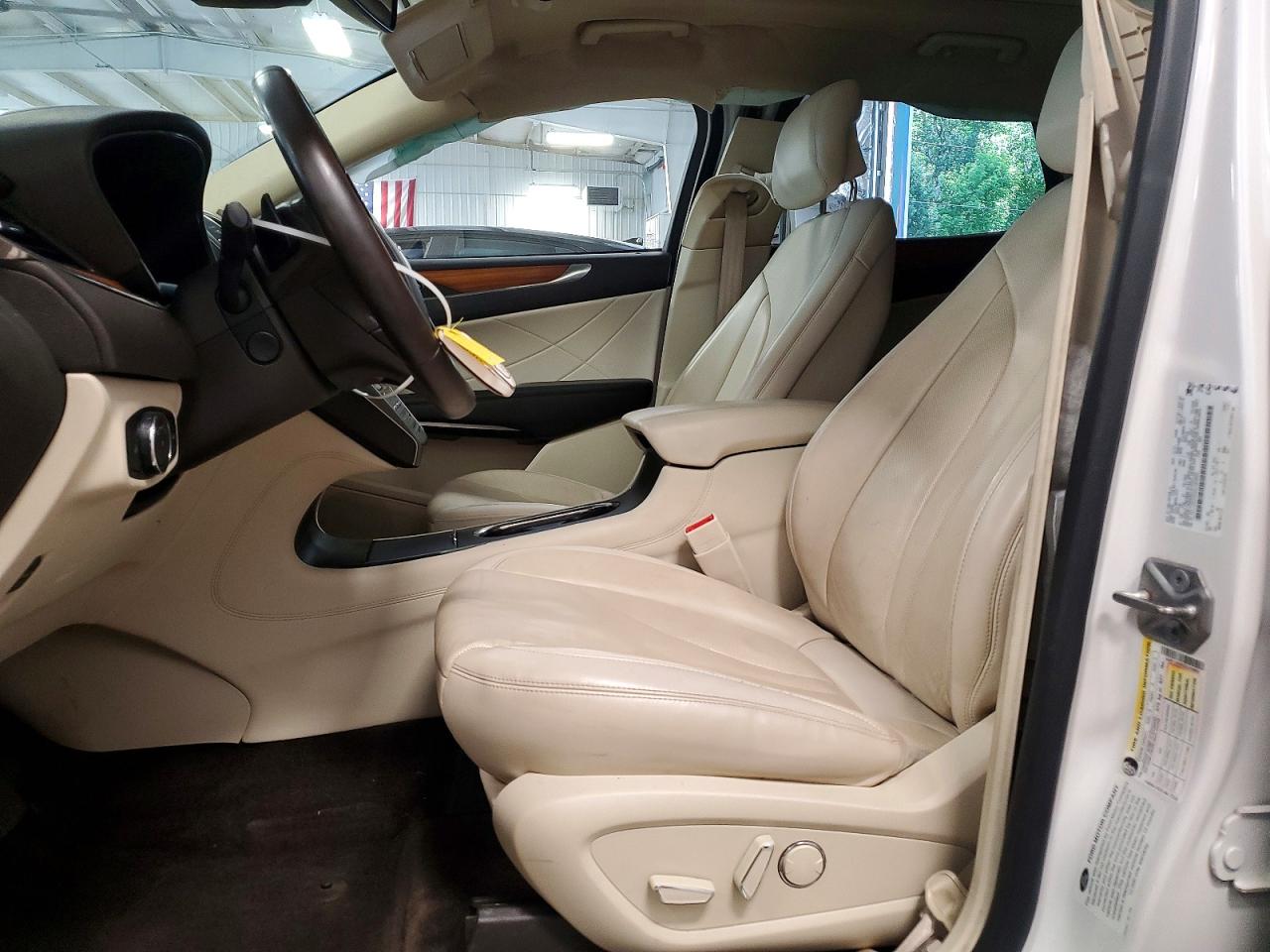 2016 LINCOLN MKC