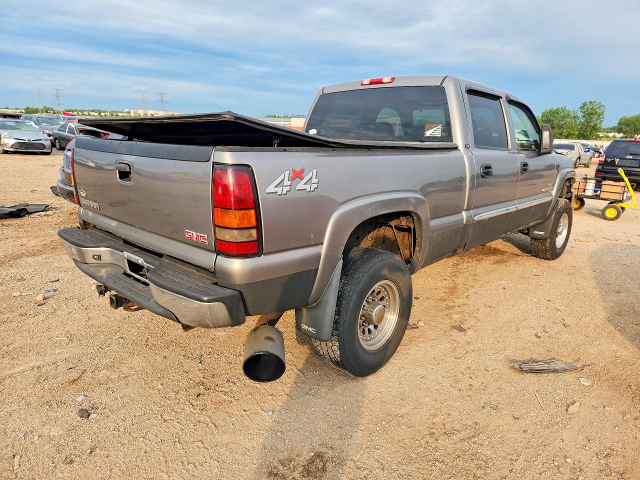 2007 GMC SIERRA