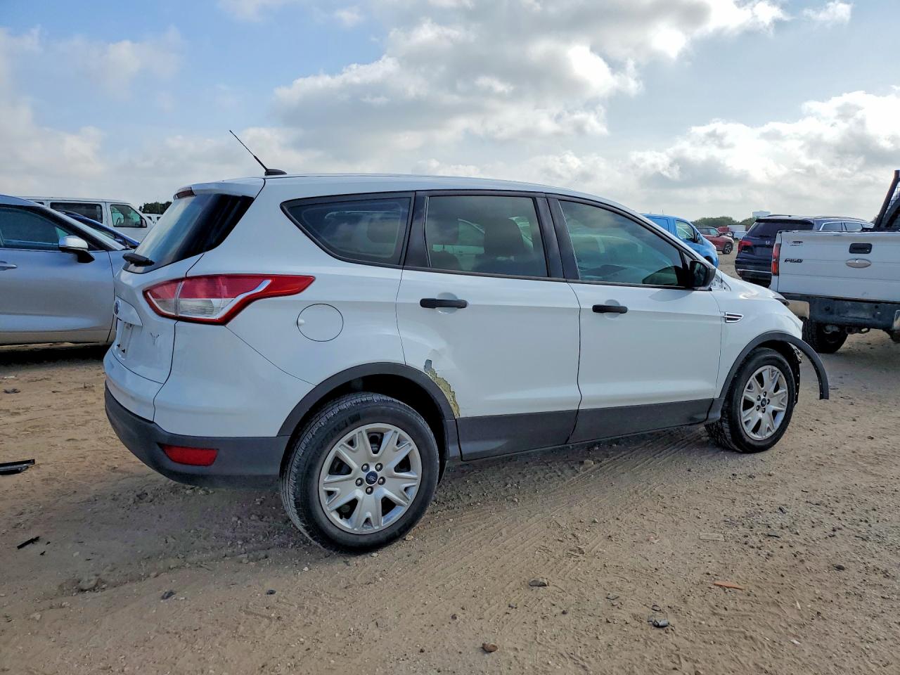 2016 FORD ESCAPE