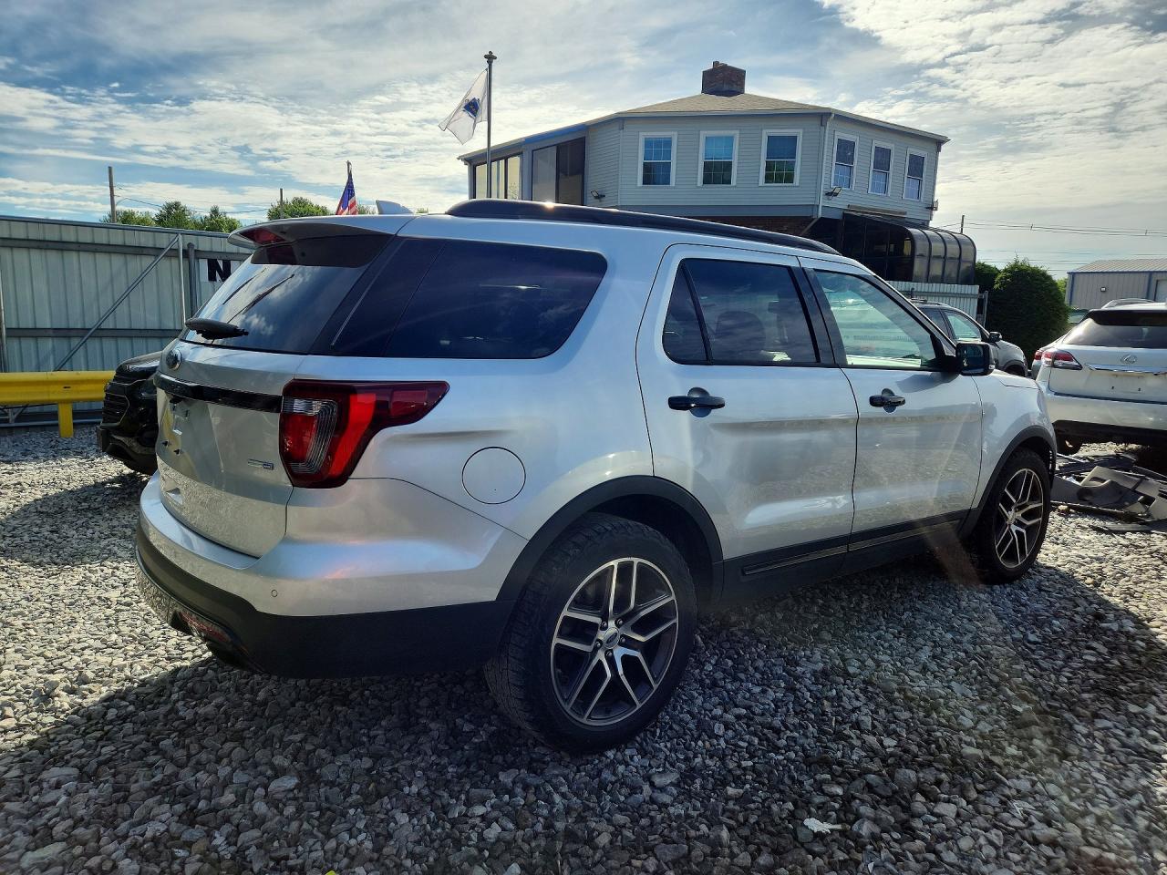 2016 FORD EXPLORER