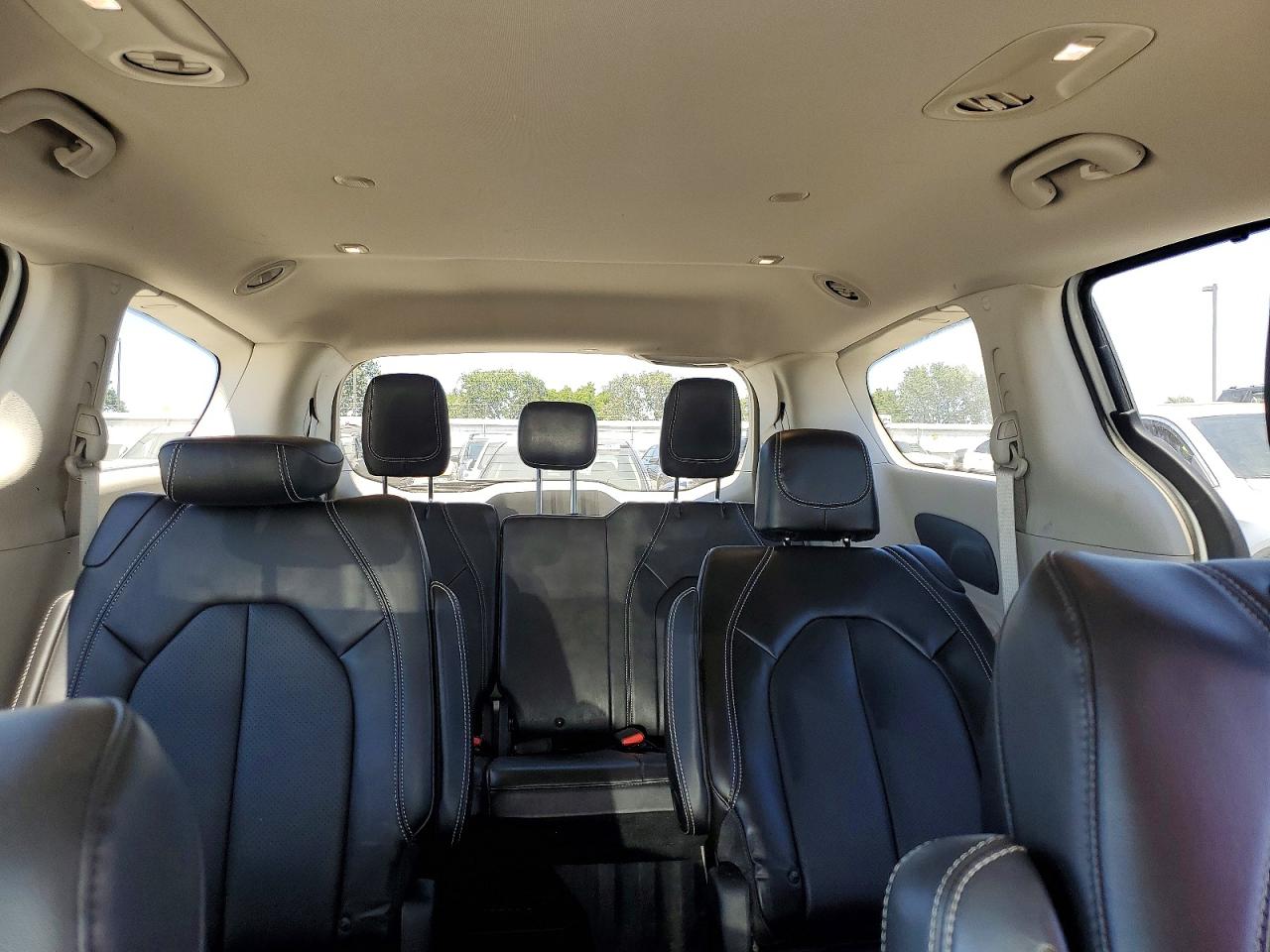 2021 CHRYSLER MINIVAN