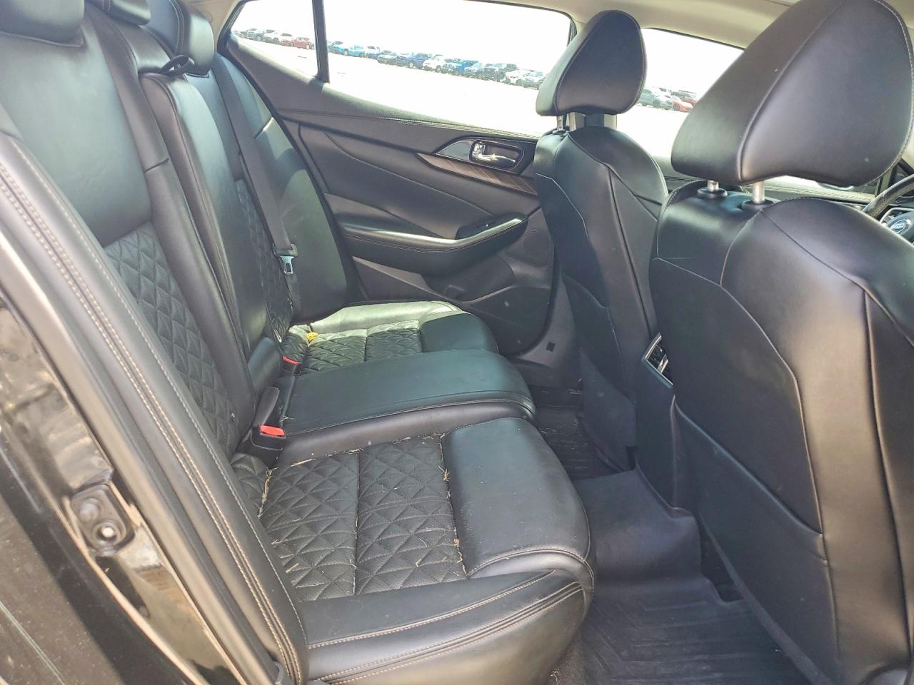 2016 NISSAN MAXIMA