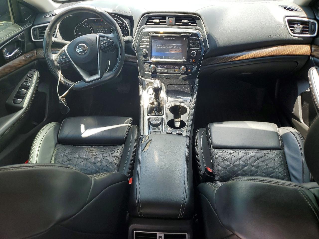 2016 NISSAN MAXIMA