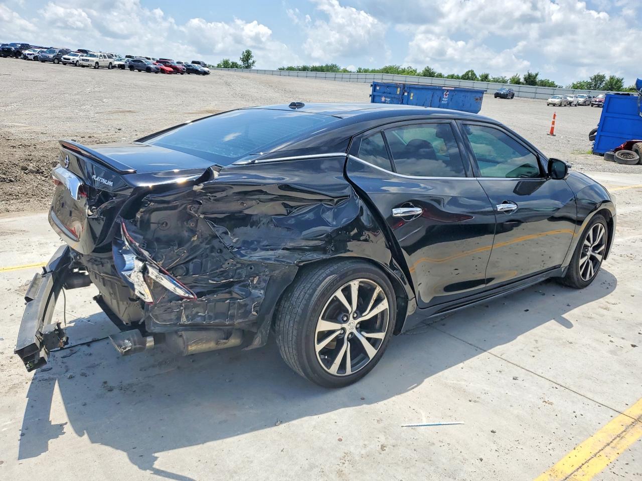 2016 NISSAN MAXIMA