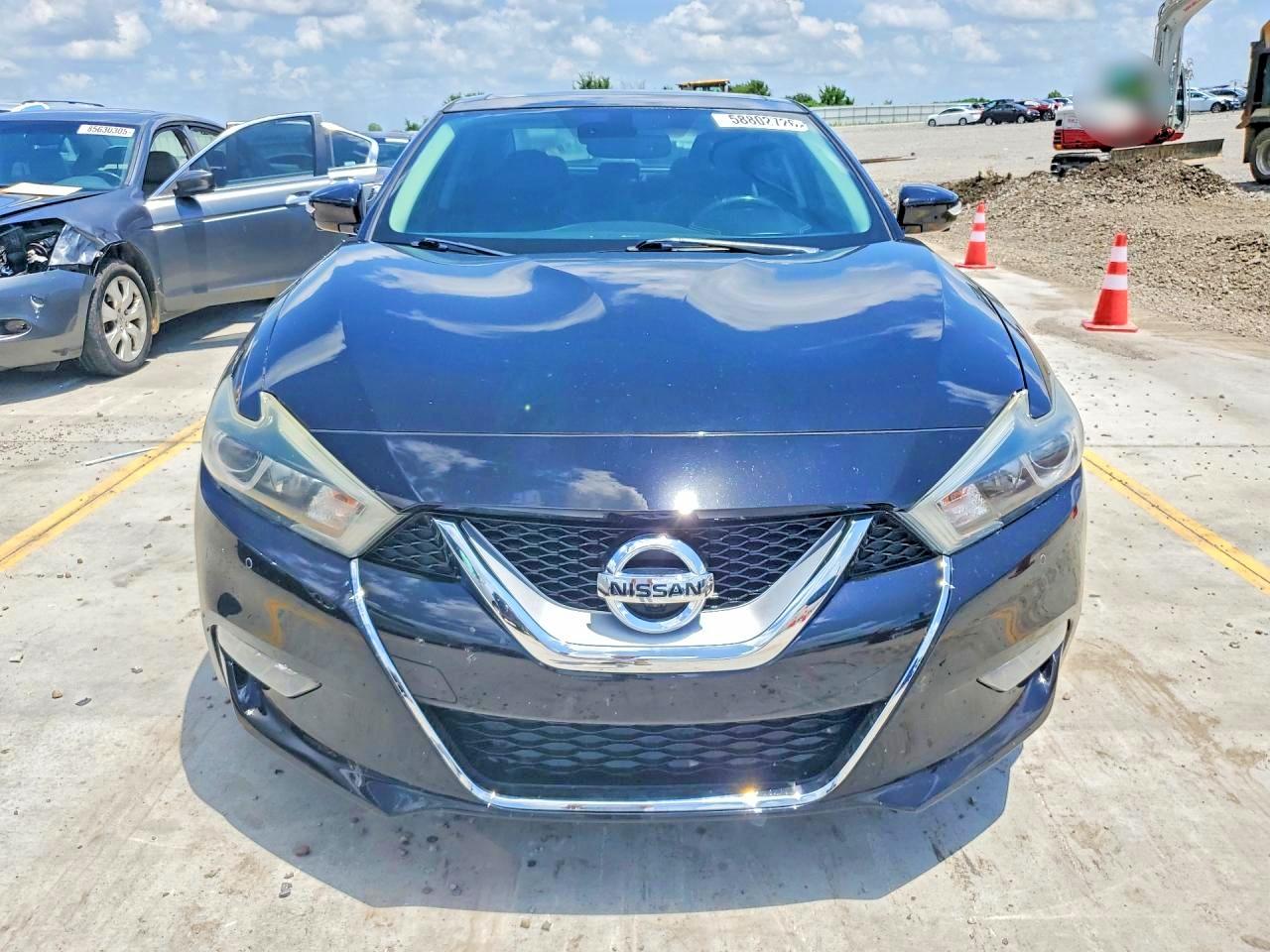 2016 NISSAN MAXIMA