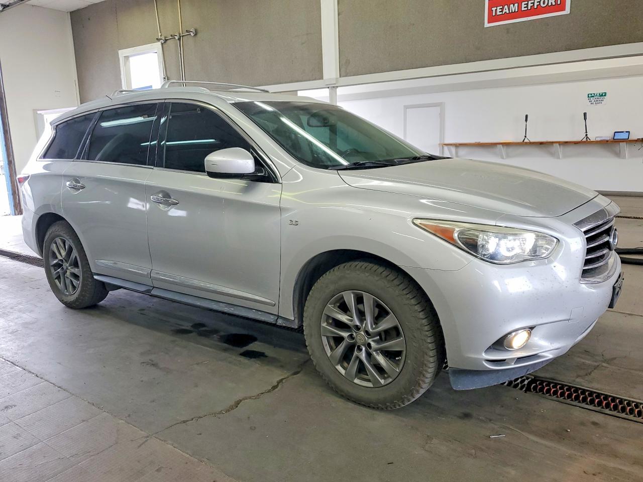 2015 INFINITI QX60