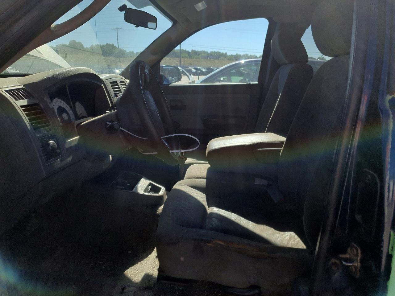 2006 DODGE DAKOTA