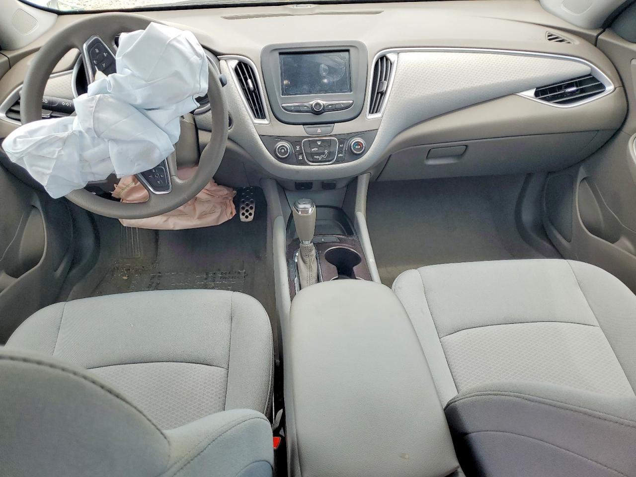2017 CHEVROLET MALIBU LS