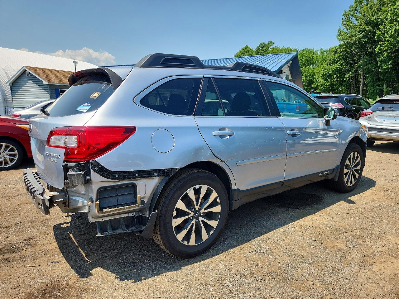 2015 SUBARU OUTBACK
