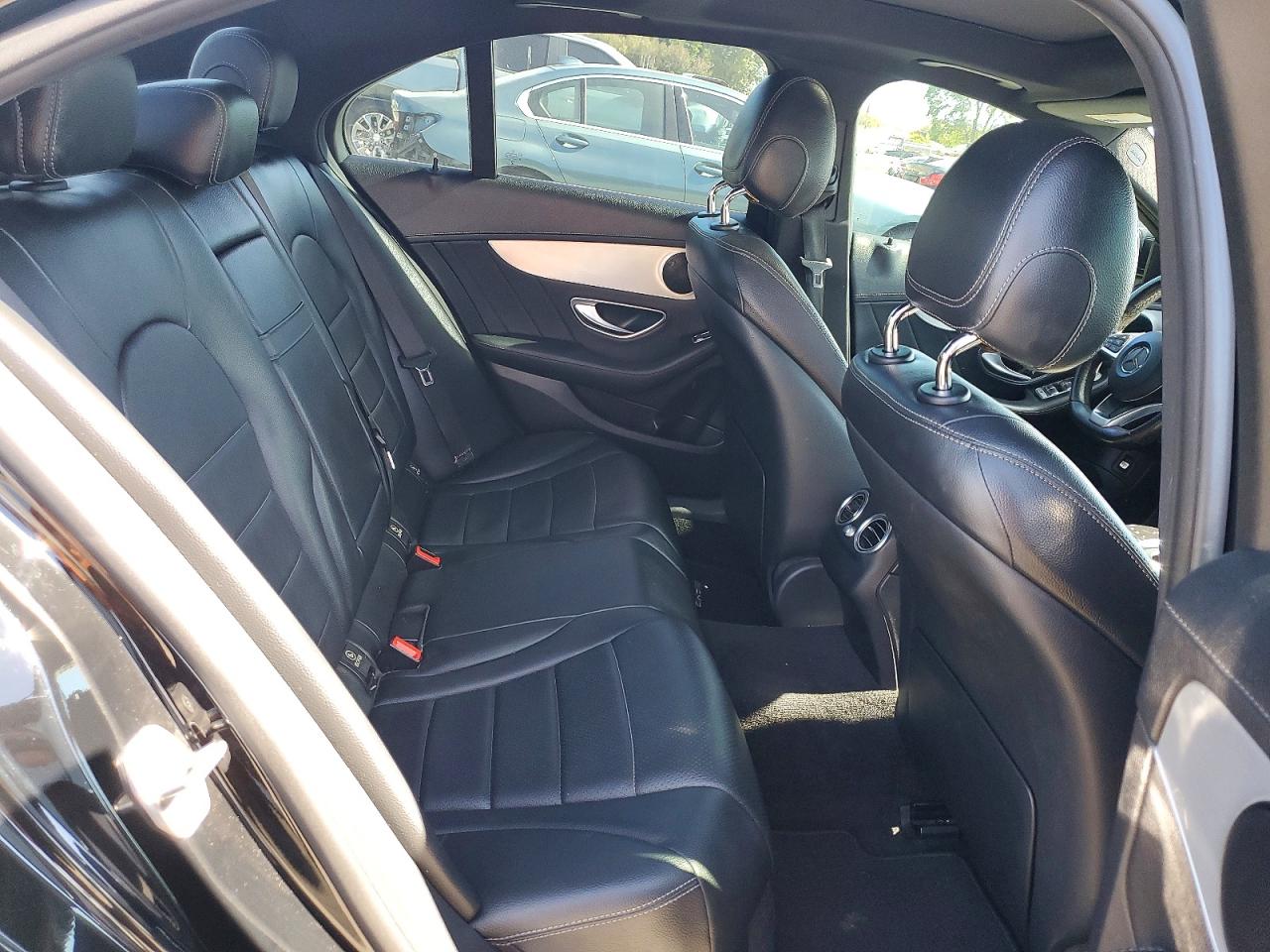 2016 MERCEDES-BENZ C-CLASS