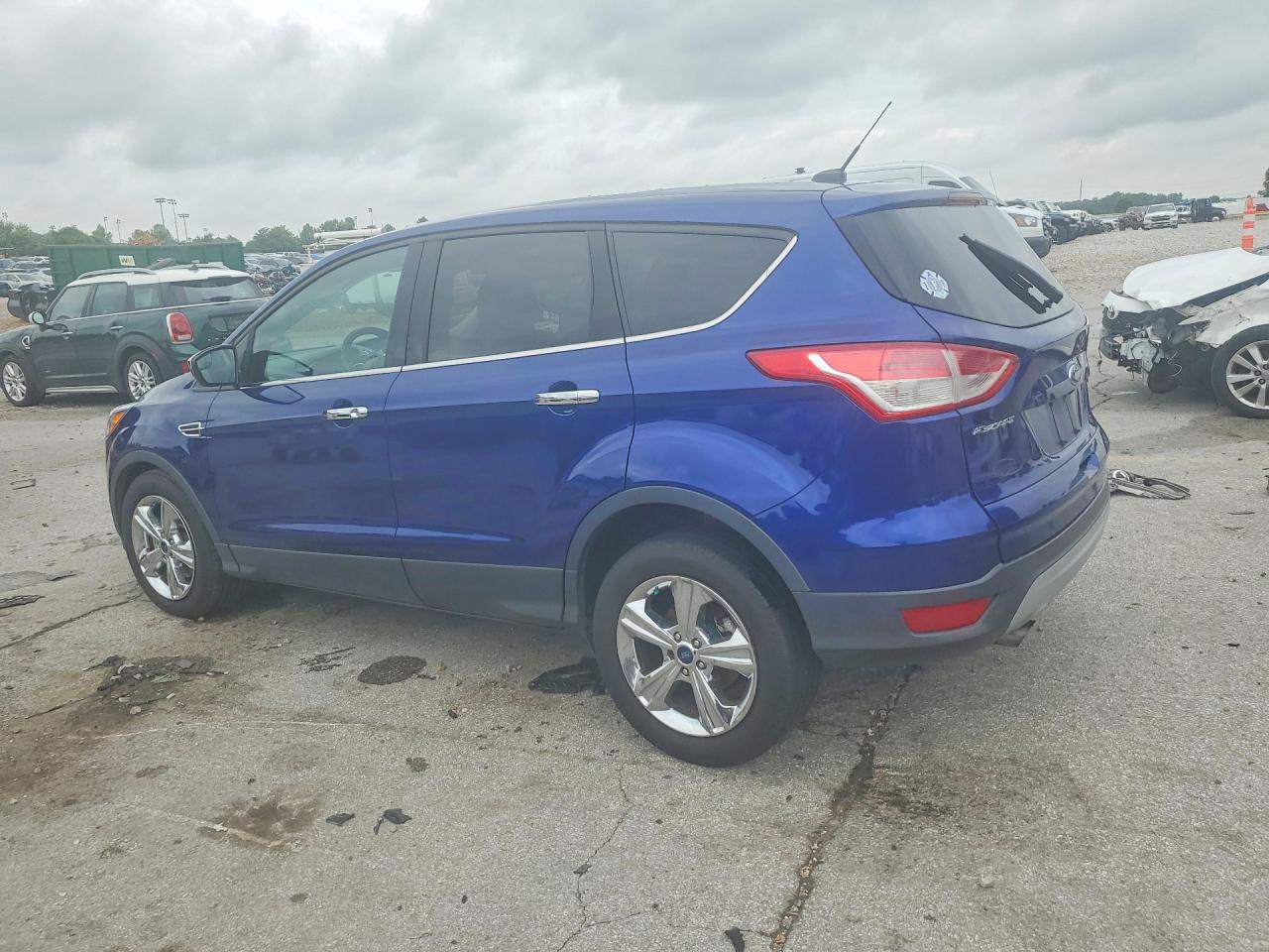 2015 FORD ESCAPE