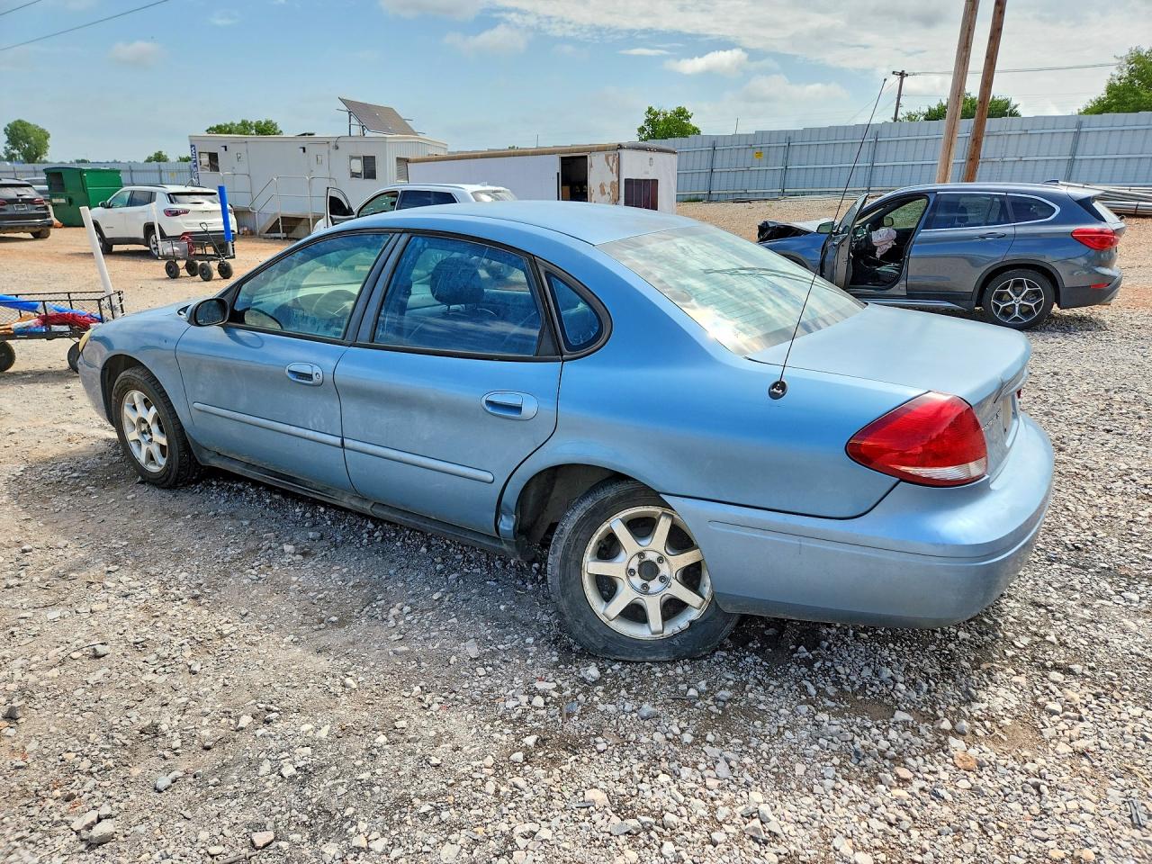 2006 FORD TAURUS