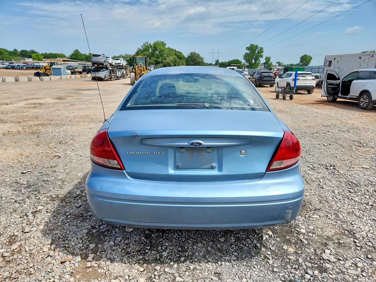 2006 FORD TAURUS