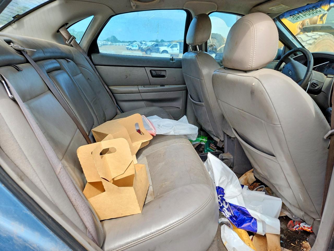 2006 FORD TAURUS